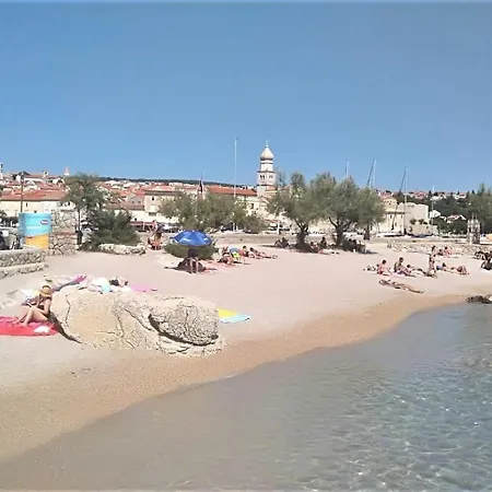 Lovely Close To The Jezevac Krk Town